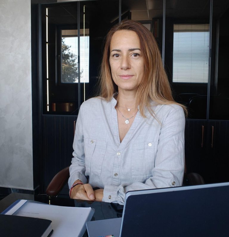 Начало 13 снимка Венета Арабова